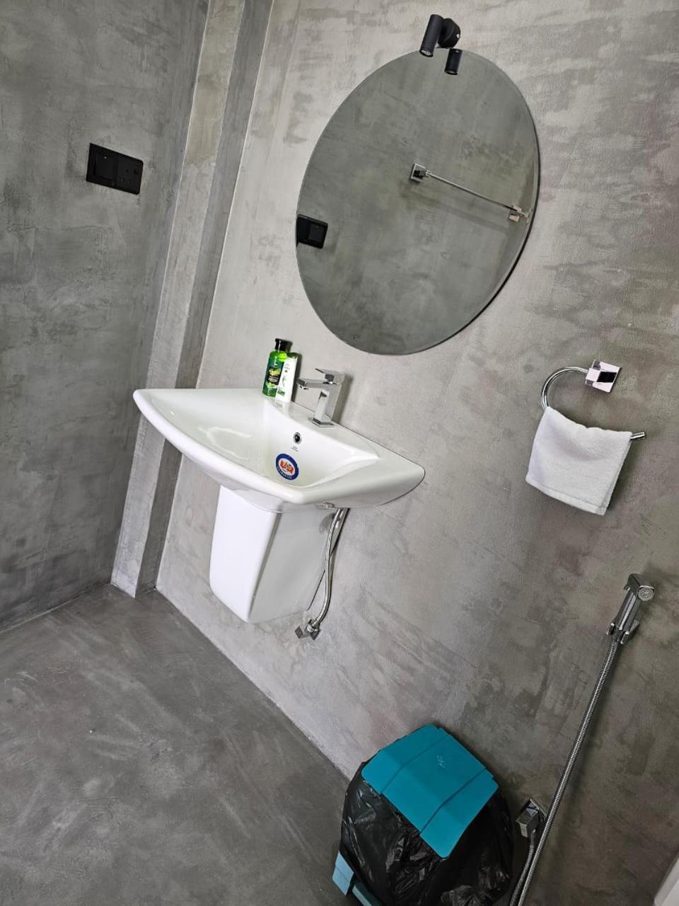Muthu Sea View Hiriketiya Hotel Dikwella Kültér fotó